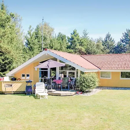 Holiday Skovviolvej *